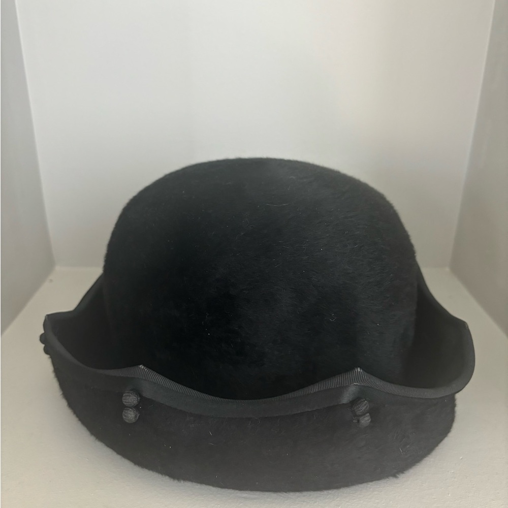 Vintage Brigitte Michael Terre Black mohair scalloped brim  hat- Italian